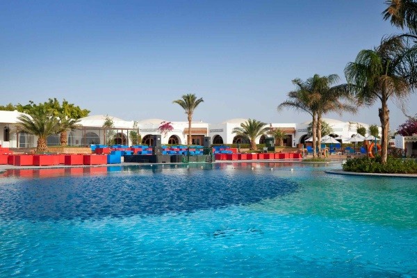 Piscine de l'hôtel Mercure Hurghada 4*