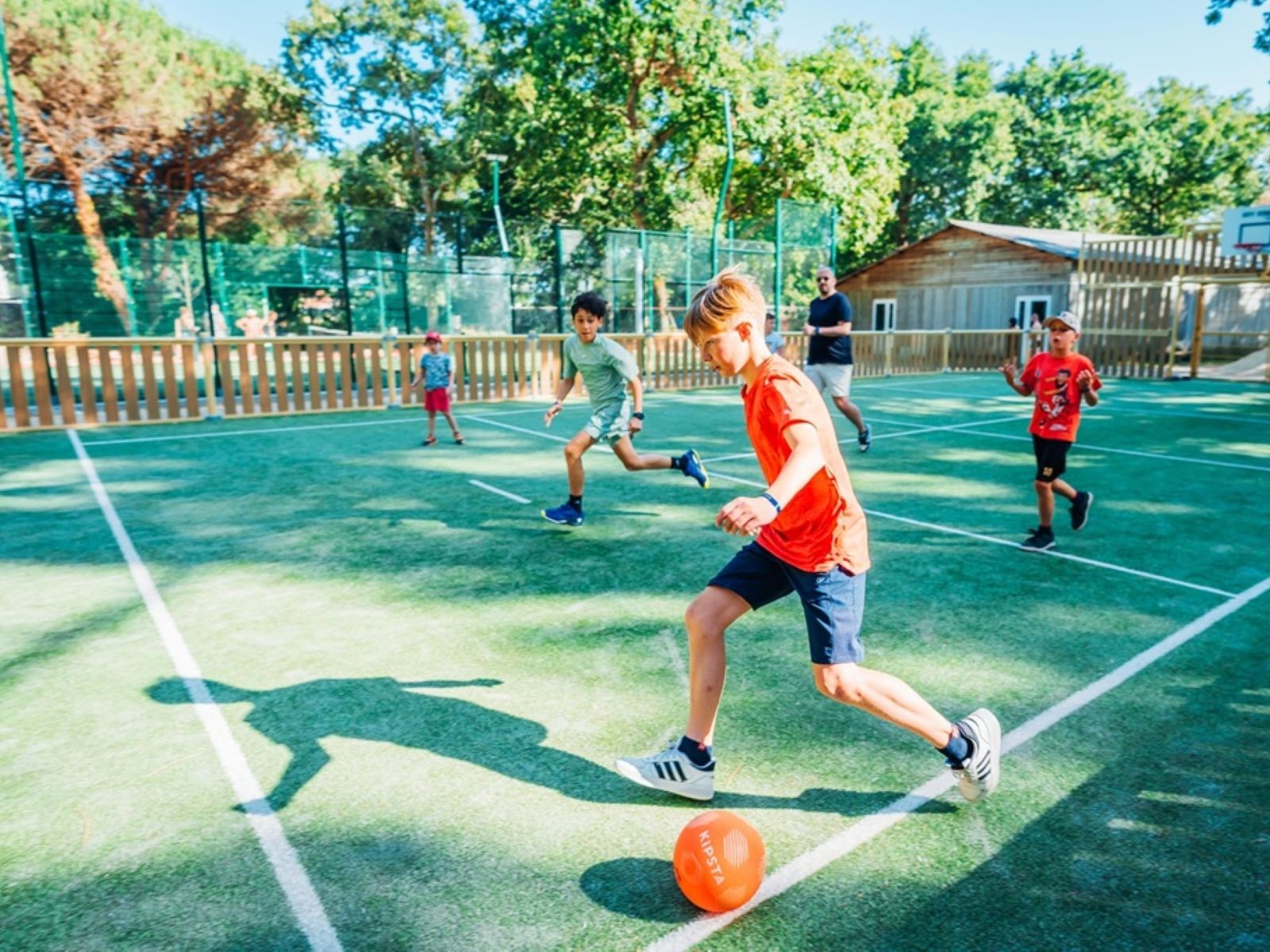 MULTISPORTS